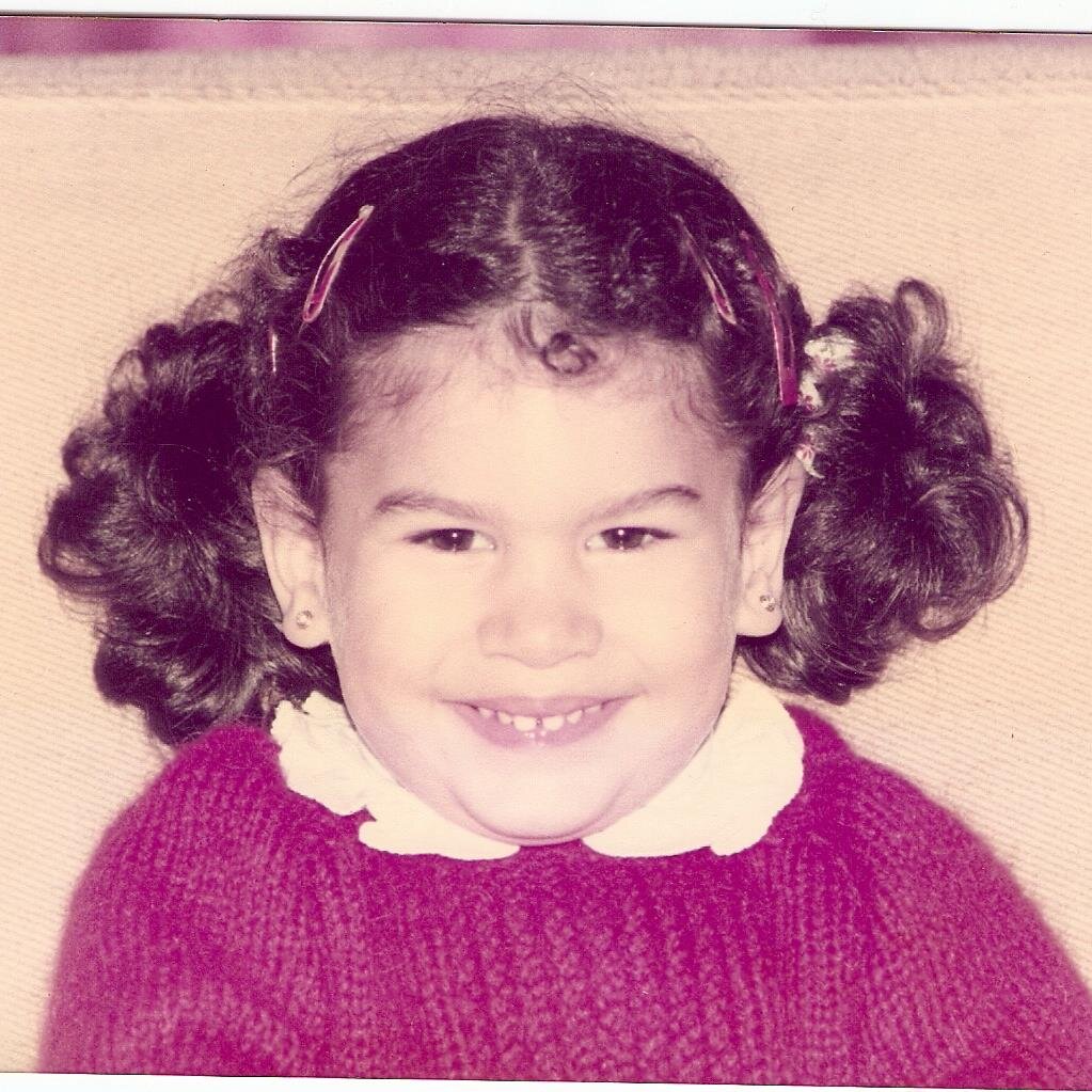 verorubio25's profile picture. Mujer, madre, esposa, trabajadora, neurótica, analista, controladora, tele y choco adicta, Google fan, Amo a mi familia, a mis amigos y a Freud.