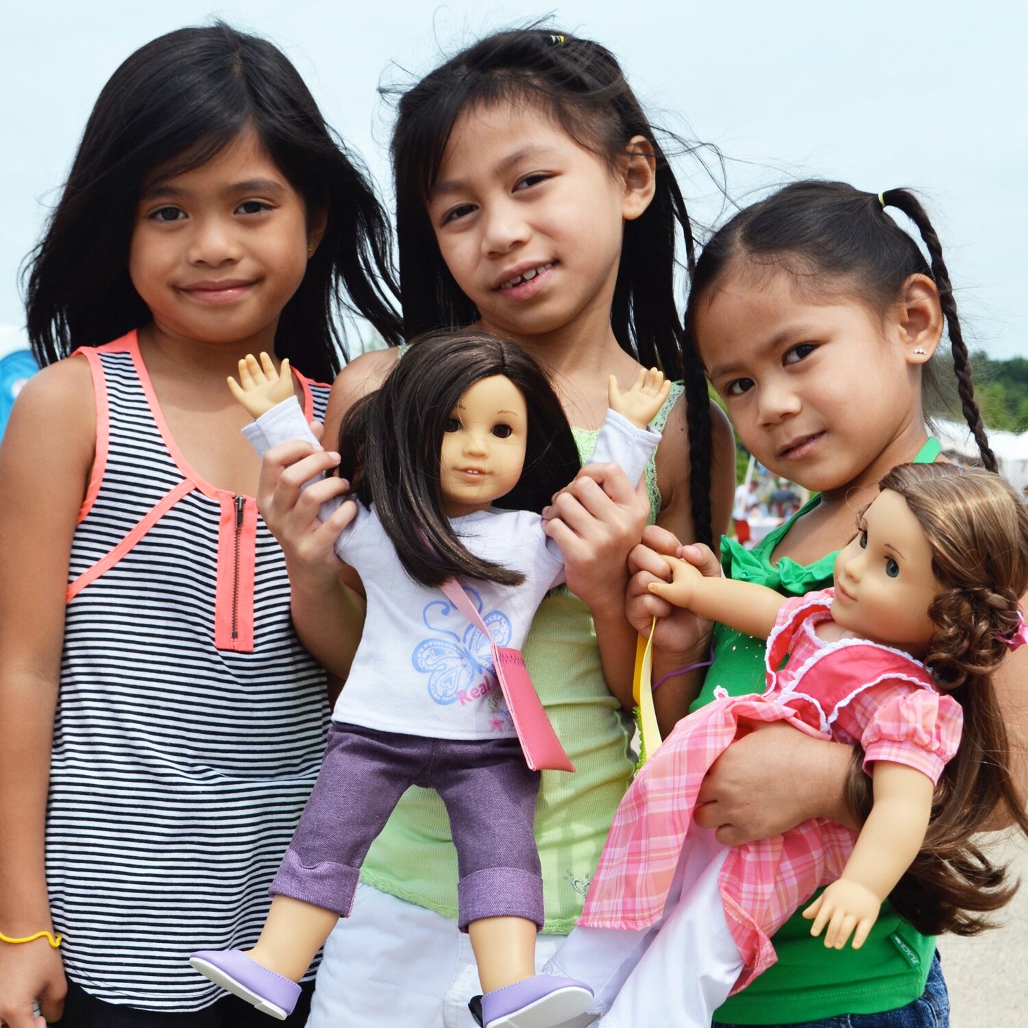 Official account for the American Girl Benefit Sale for Madison Children's Museum and the American Girl's Fund for Children.