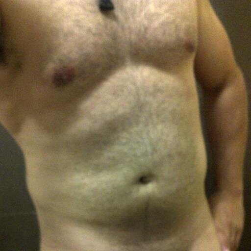 Me gustaría hacer trios hmh, tengo esposa pero jamás acepta esta propuesta, soy bien parecido, decente, serio, higiénico, discreto, cornudo y corneador.