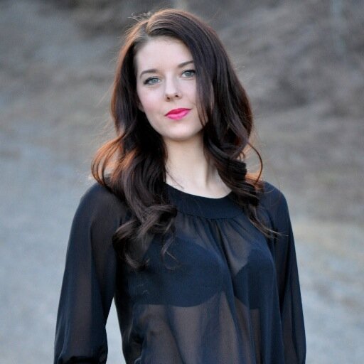Canadian Wife, Mother, Activewear Designer, DIYer  

Shop My Designs
https://t.co/nHHkiA9zgQ