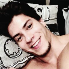 Since:  16/02/2012 ♥ Dia que conheci: 28/04/2012