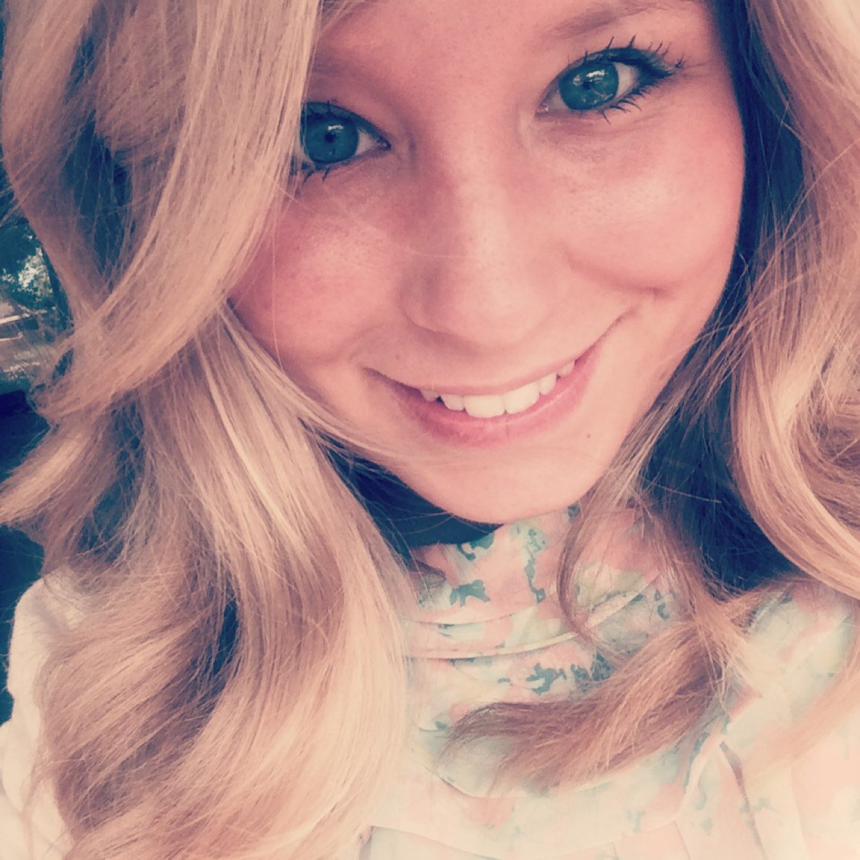 inspireloveelle's profile picture. Your flaws are perfect for the heart that is meant to love you.