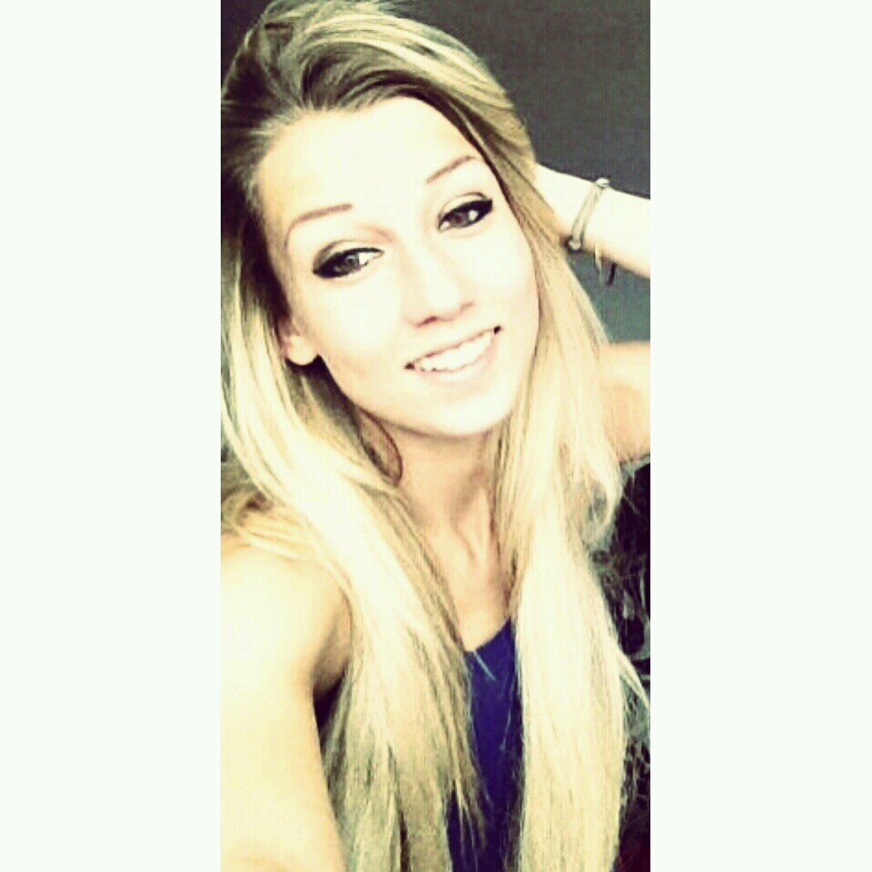 Saskaxxx's profile picture. Insta; xsaska