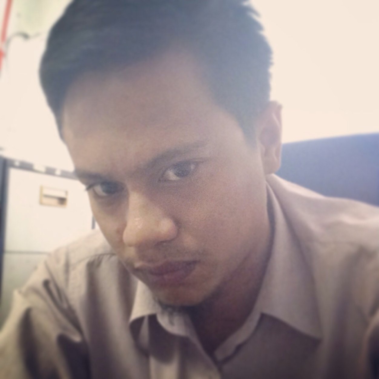 Mencari kenalan perempuan untuk mengisi kekosongan hati, jangan malu jangan segan. Tq :)