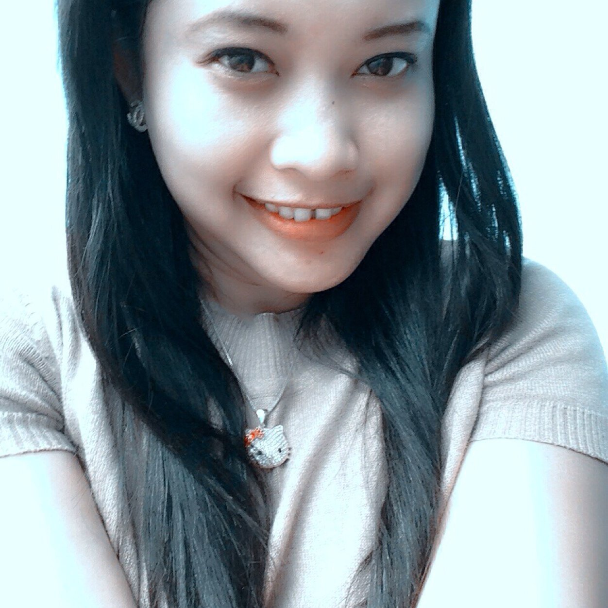 I was born on Dec 19, 1992. 
 Friendly and moody it's me :D