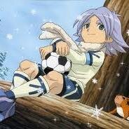 Hello beatifull people,I like to soccer and to snowboard.(not a bot)