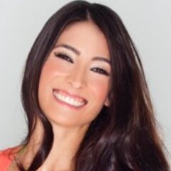 Professional writer. Brand consultant. Digital strategist. Startups. The Female Athlete. https://t.co/J4sckfasZS @MsDetroit2014