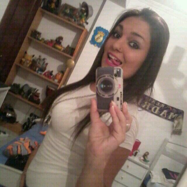 Él es mi todo...yo soy tu chita y tu mi tarzan.me encanta verlo sonreir y saber que yo soy el motivo.~23~