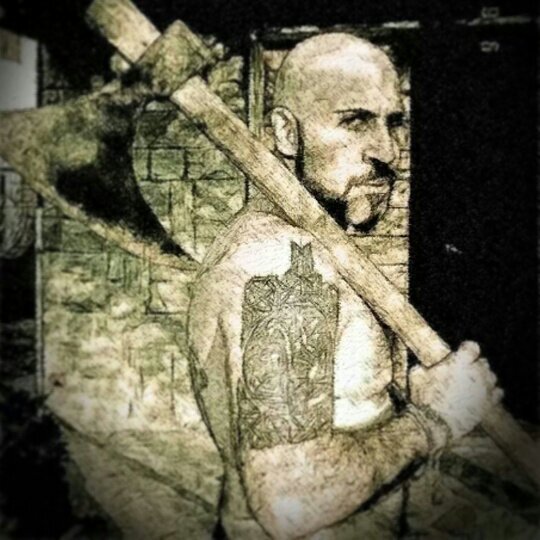 tattooed,with a special passion for photography,cooking...and women(not necessary in this order!),a very strange one..