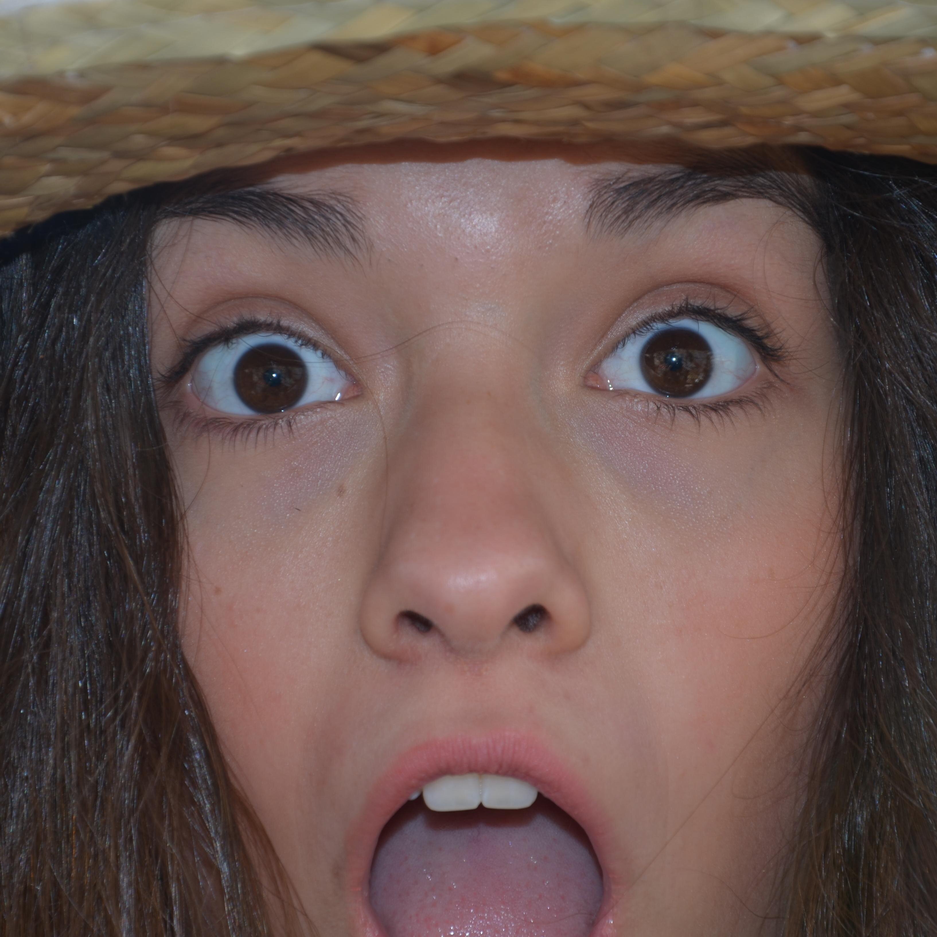 AnitaPayasita1's profile picture. Deberíamos andar desnudos pa´ sentirnos mejor.