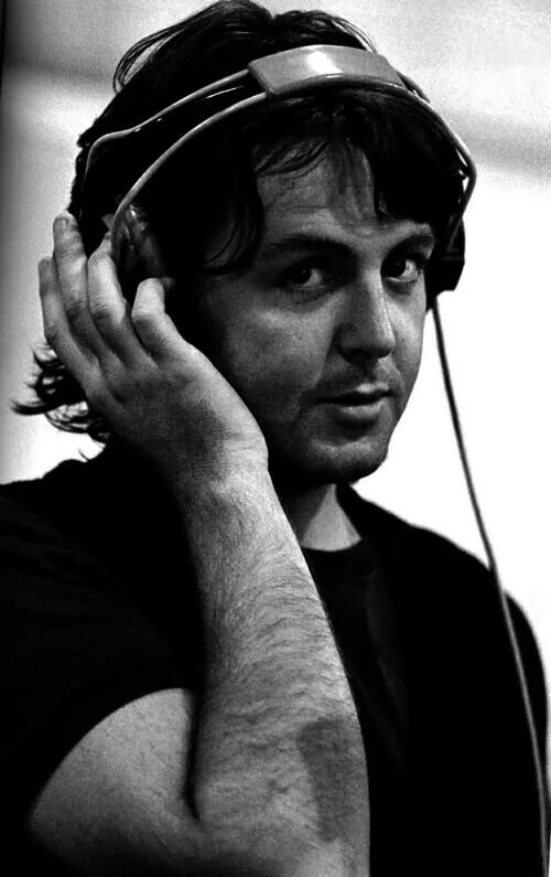 Michael Jackson & Beatles. Music is my life.