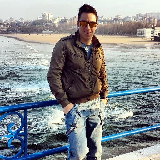 Cuándo sepa quien soy y hacia dónde voy os cuento, de momento disfruto como caminante de momentos.