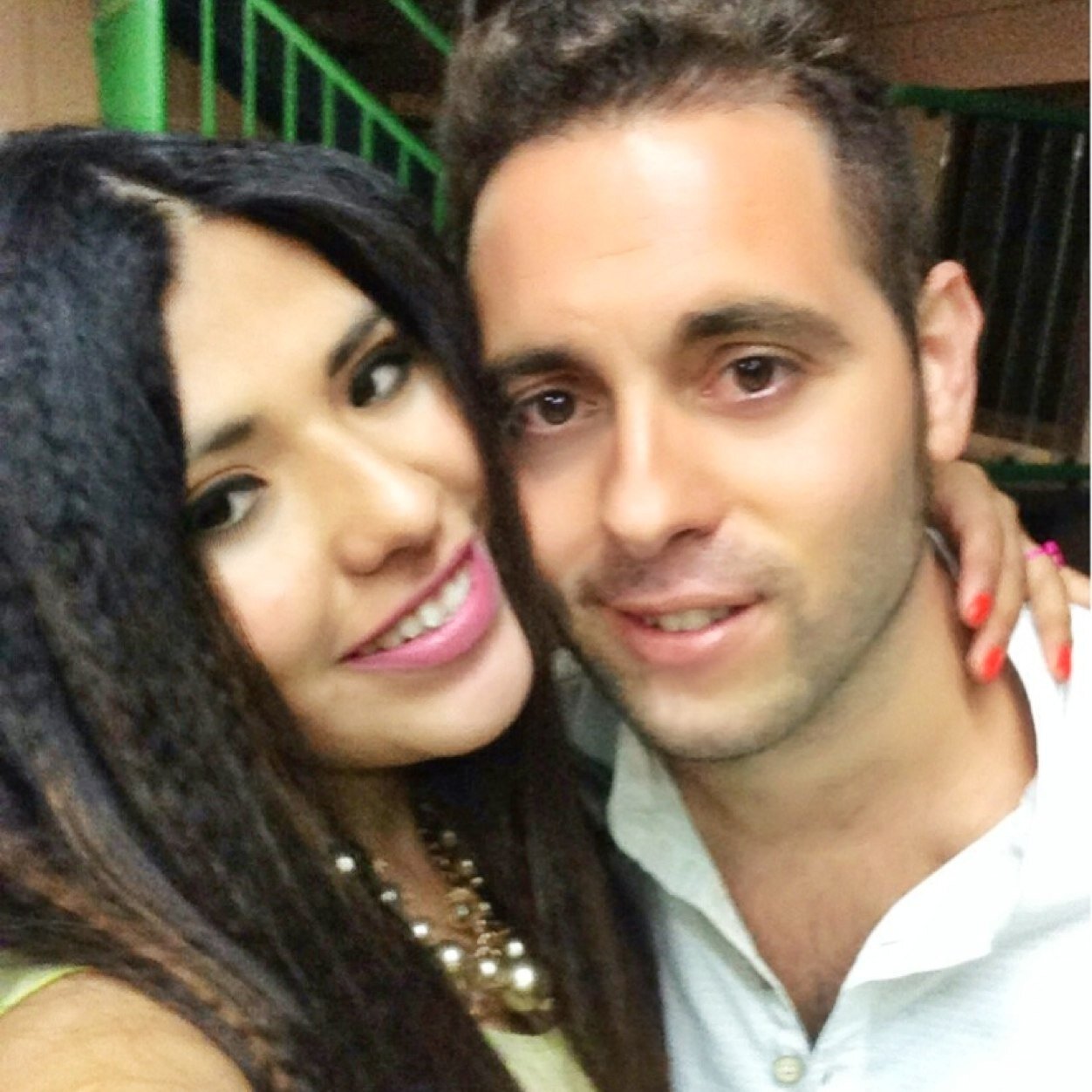Amante Dla música,Romántica Dla vida,Adictiva a mi Argentina,Apasionada Dl amor,Incondicional Dla amistad,Enemiga Dla mentira y l@s hipócritas.(Así Soy Yo)
