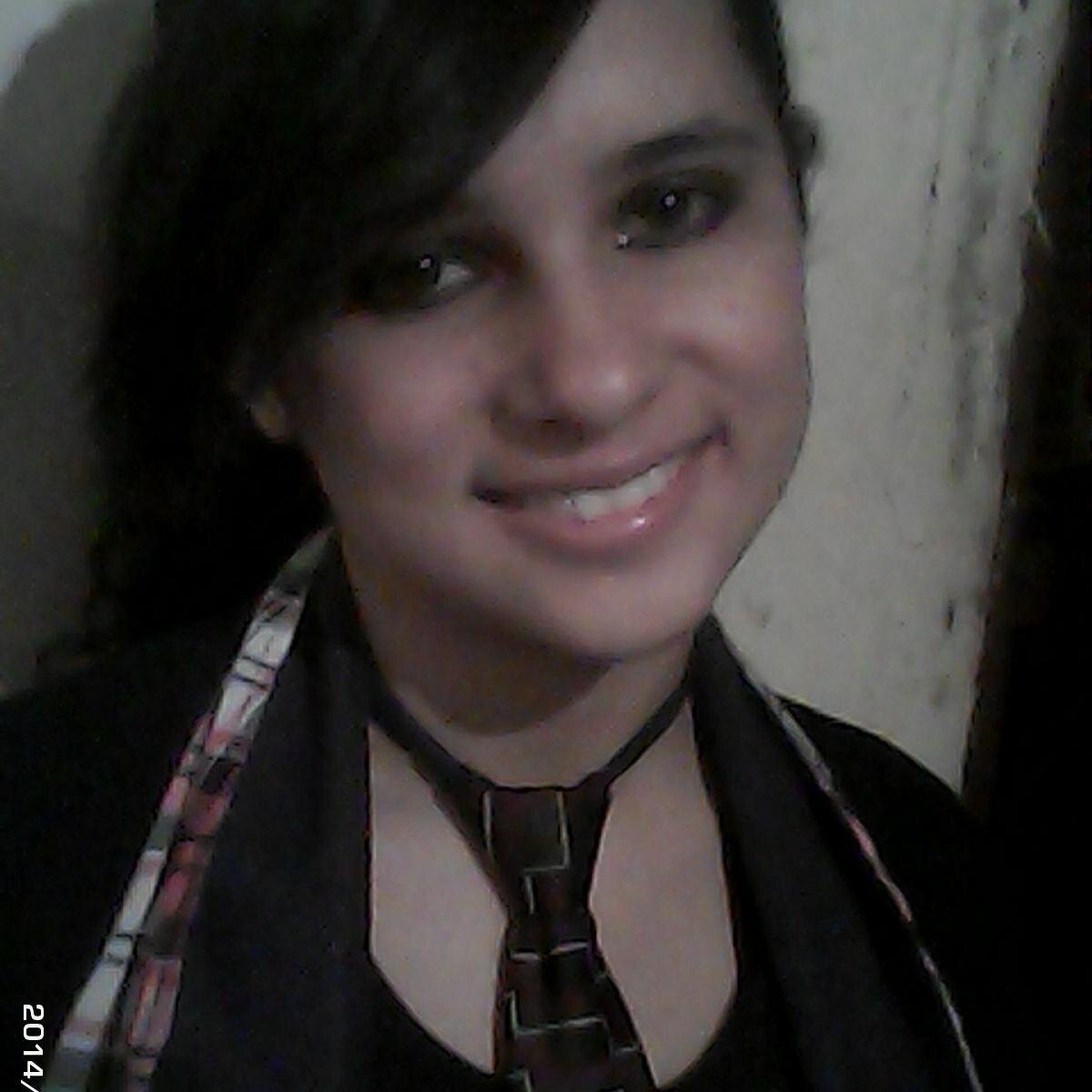 SaraMileide's profile picture. ola pessoal,eu sou uma artista,canto,toco violao,danço hip hop,e etc.  eu tenho um sonho de um dia ser uma cantora famosa...com fe em Deus um dia vou conseguir