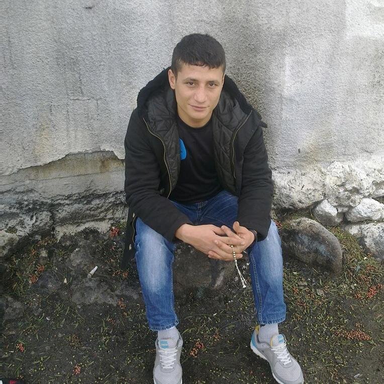 sevgili gerçek şu BENİM değilsin