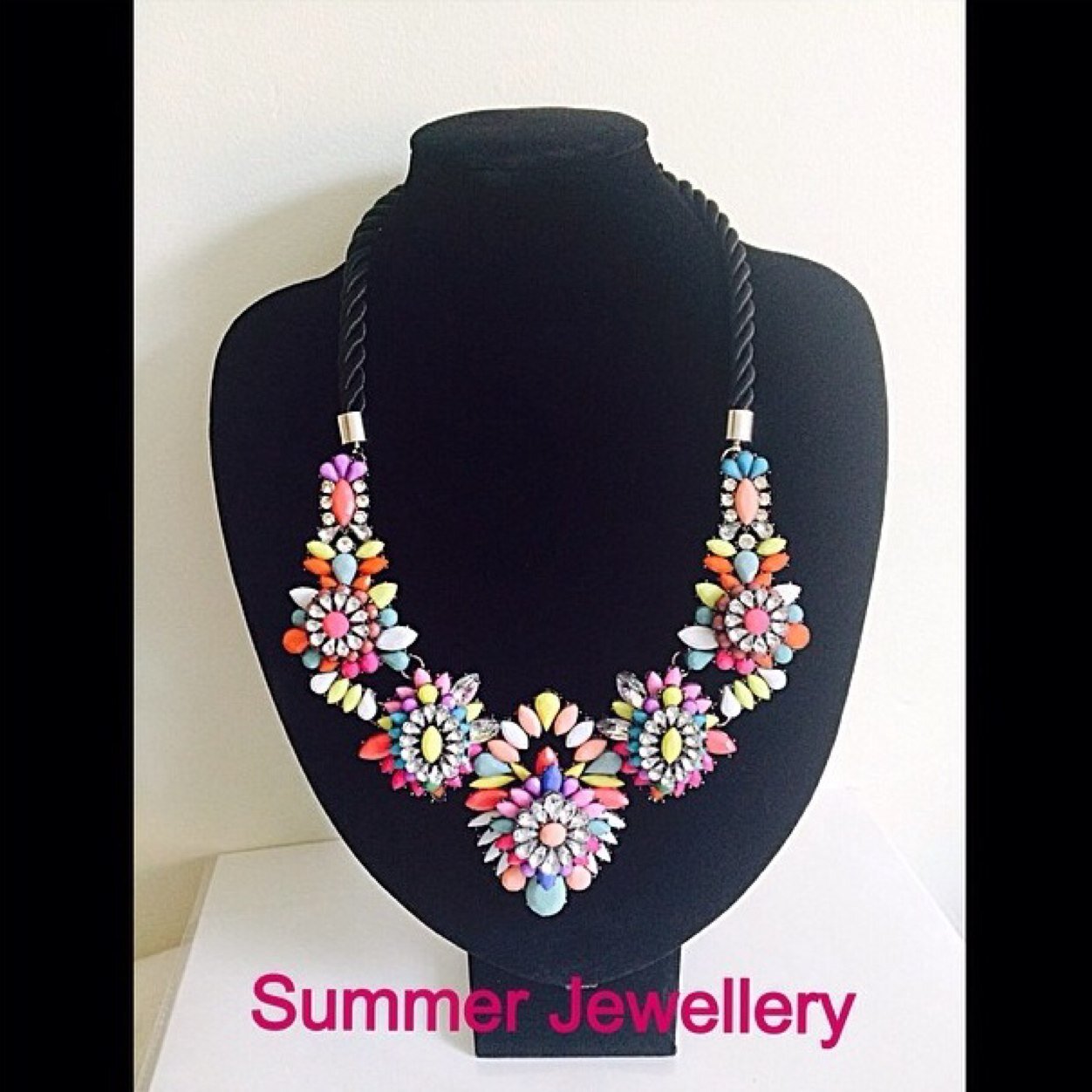 summerjewellery's profile picture. Your one stop shop for summer jewellery. 
To order, email summerjewellery@gmail.com Free P+P Instagram: @summerjewellery Facebook: Summer Jewellery