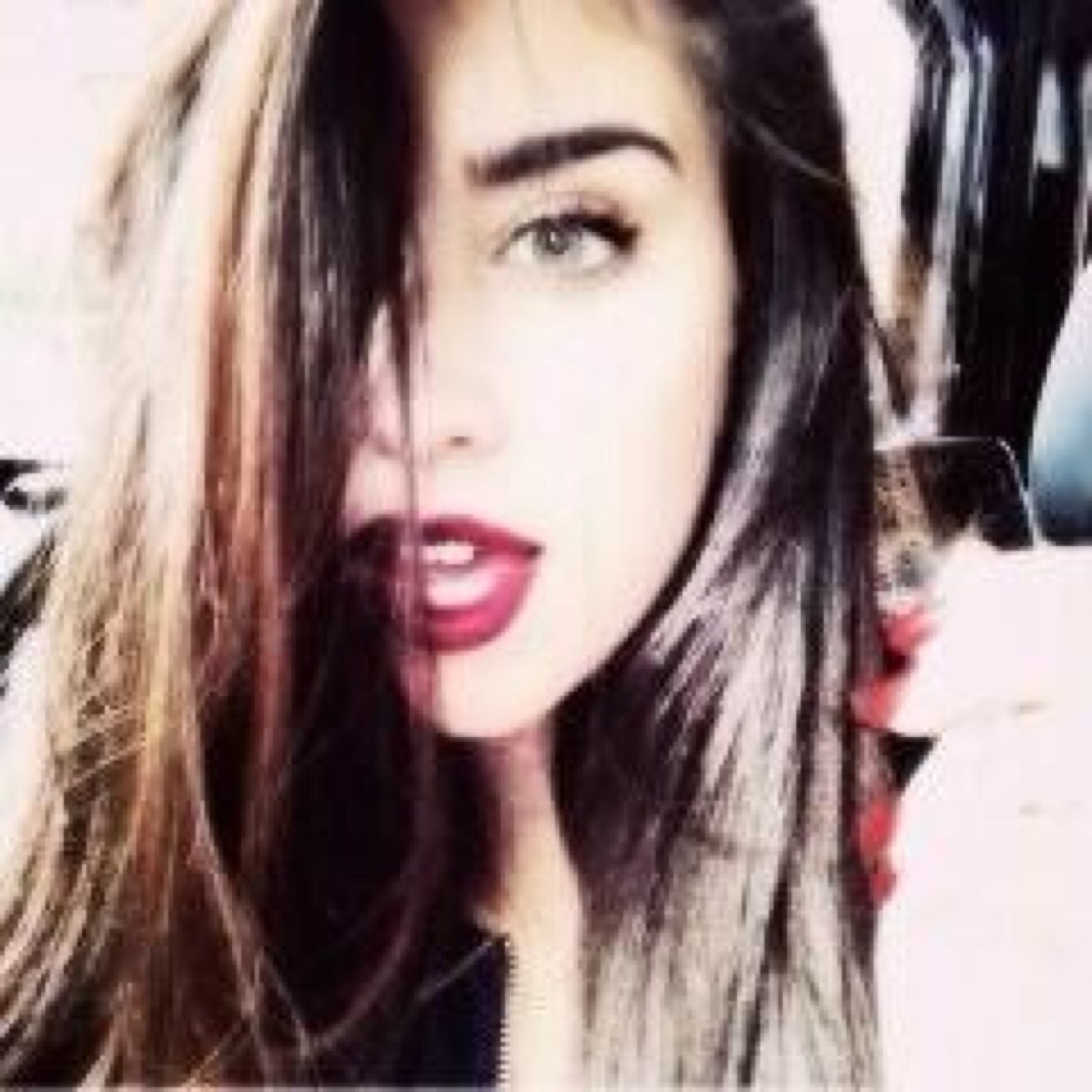 LaurenJ_MH's profile picture. 19||wolf||single
