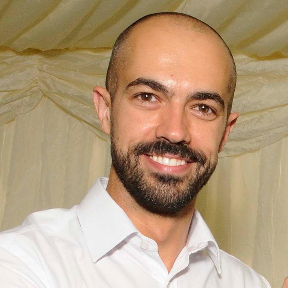 Cofounder of @DisruptorLondon. Currently obsessed about sustainable packaging & #rust language. What a combo