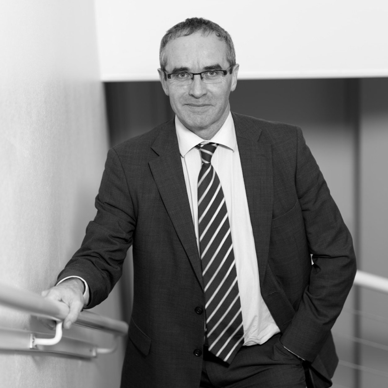 Directeur général Crédit Agricole Côtes d'Armor , Pdt Unexo, Pdt CRAL Bretagne, Pdt AJE22,Pdt club APM Penthievre, Pdt des Oscars Economie 22, Co- Pdt jobeo22,