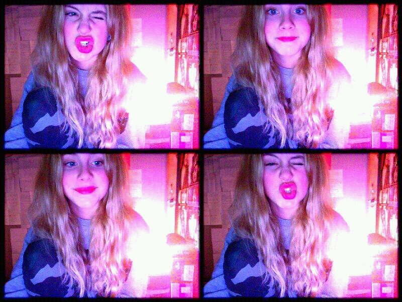 Mes Idol? Shelsea Et Martine *--* deux perfection! Je les aime!   J'ai eux le Follow De Shelsea 29/05  21:24 *--*