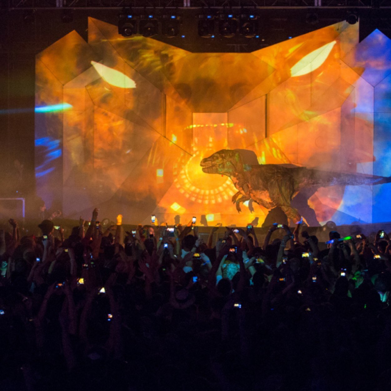 Official DJ SpinTrax Twitter, From Vancouver!