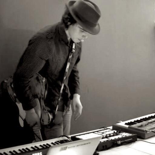 ghostieuk's profile picture. Electronic music producer and student from Brighton. 
https://t.co/SWP6K5PUJ3
https://t.co/zrfiHUjYzS
http://t.co/JUlUvZ9Rtf