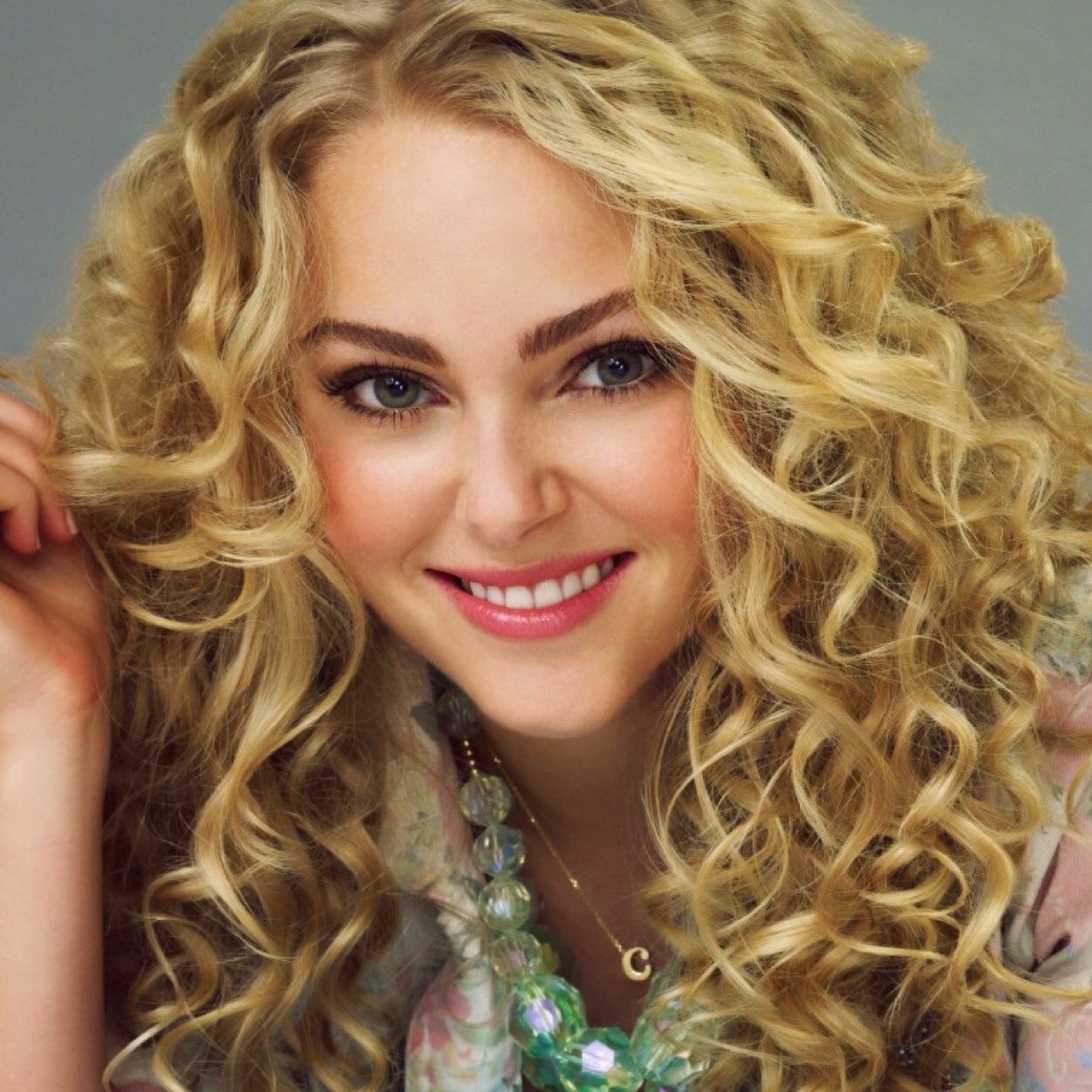 A_Lexington_LA's profile picture. Daddy's little girl. Aspiring actress. Sophomore at Lexington! ~Single~