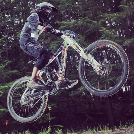 City planner and happy Canadian. Love mountain sports, traveling and learning. My thoughts only.
