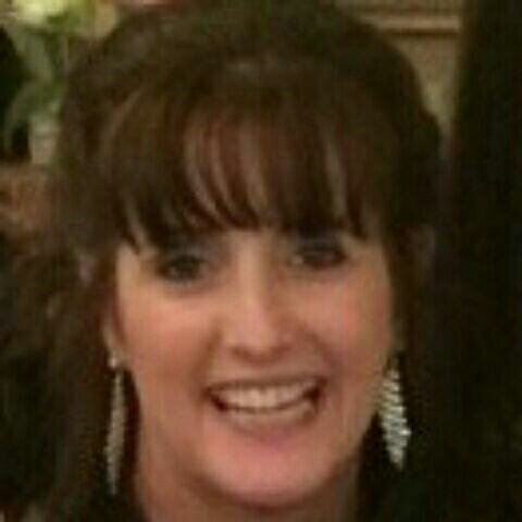 Mother of five legends, wife, daughter, sister ( in-law), nurse, midwife, Kk fan!