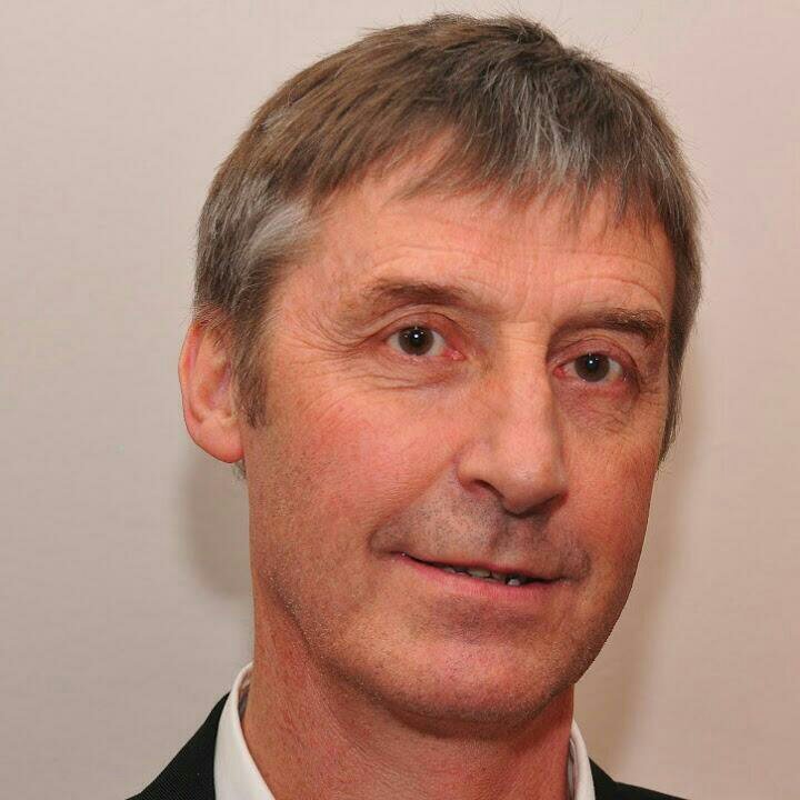 GeoffRennison's profile picture. 