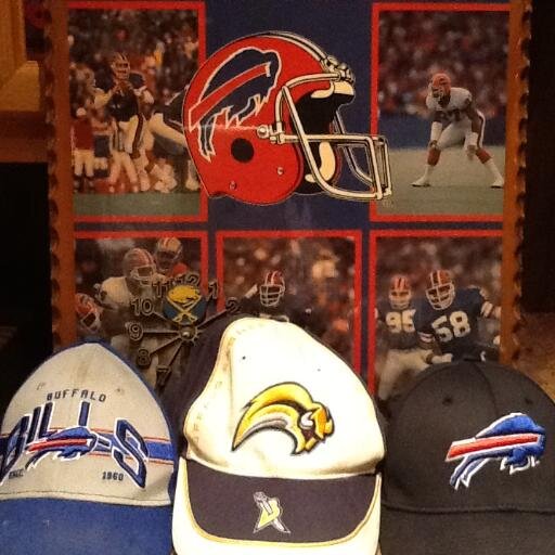 #BillsMafia Sabres & Bandits fan! Apparently a nazi fascist, racist, homophobe, misogynist & whatever else conservative - RIP Charlie Kirk 💔