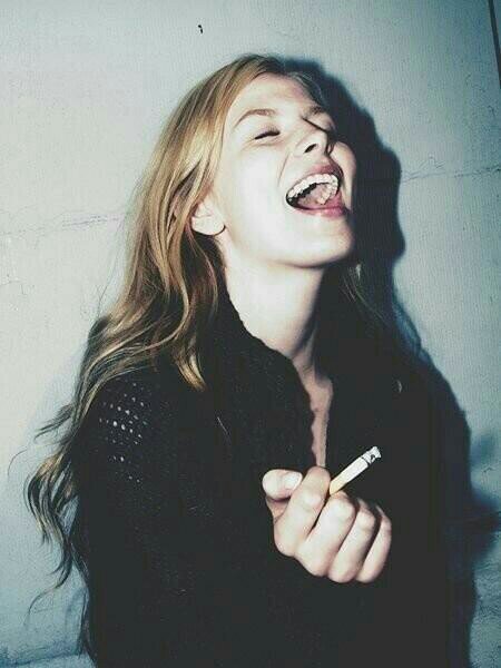 amoureperdue's profile picture. deviens depressive petit à petit