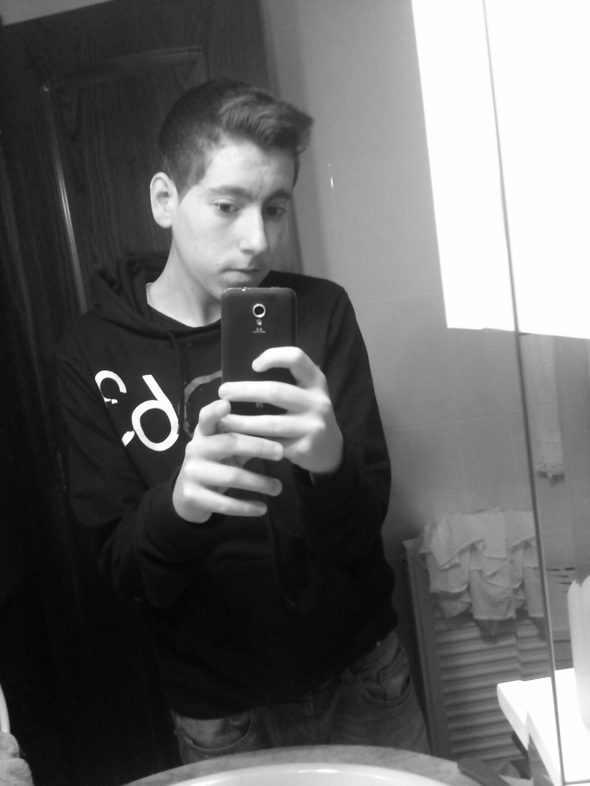 GamerOtaku \\ Propiedad de @MartaHiruma\\Musicooooo :)