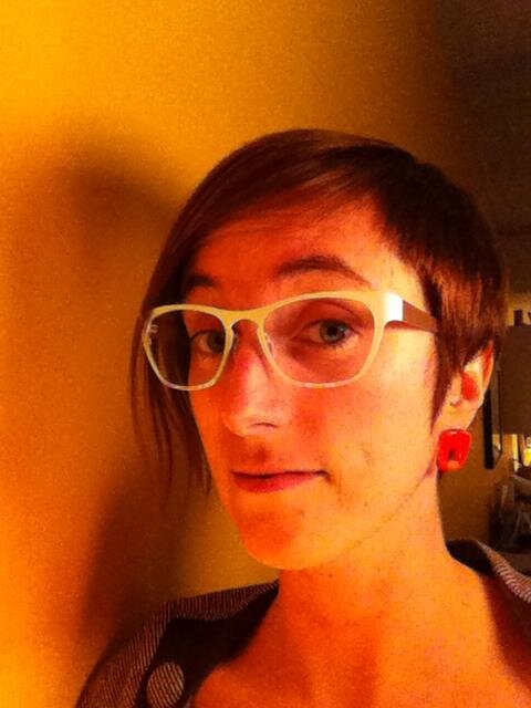 CatLabont_'s profile picture. La fille qui fait le plus de mini chats en ville!