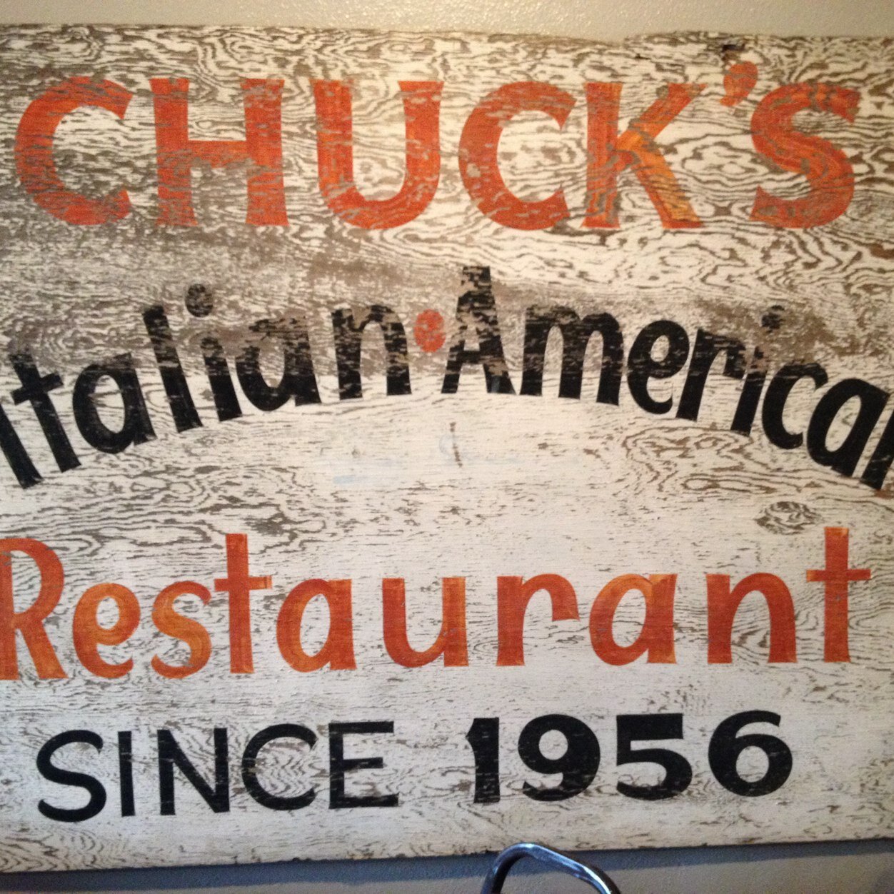 ChucksDSM's profile picture. Chuck’s Restaurant 
3610 6th Ave Des Moines, Iowa
515-244-4104