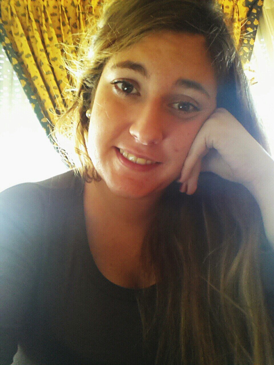 Universitaria, con grandes expectativas de futuro, me encanta disfrutar la vida al máximo. Amiga de mis amigos.Aficionada a los toros.