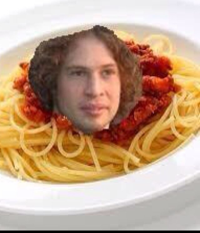 Im emo bolognese.
I also own @emo__cookie and @emoicelolly