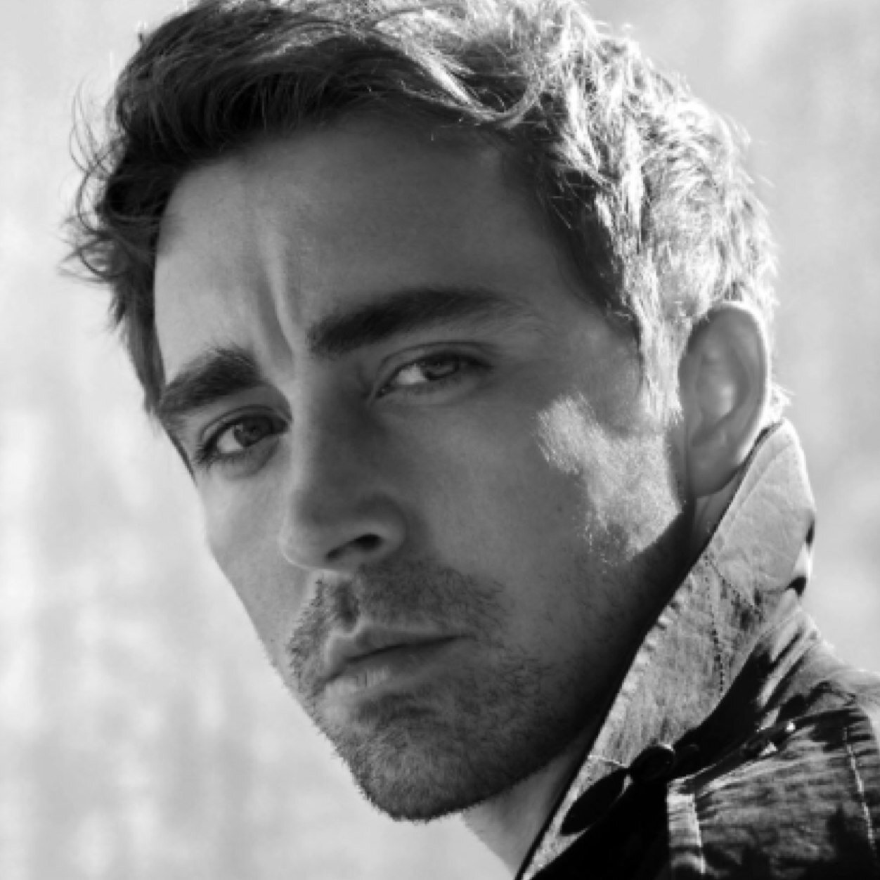 RulerOfContour's profile picture. So boastful aren't you? To decide what is right and what is wrong, to dethrone us of our true calling. •Mutant• •OC• •Marvel•