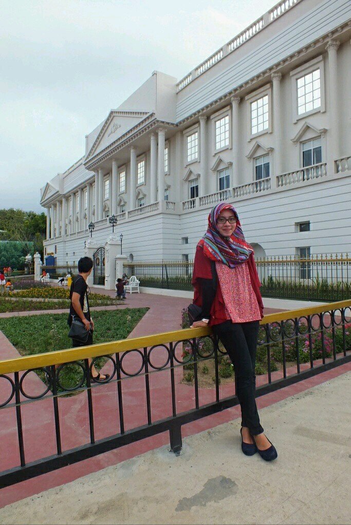 deviaindriana's profile picture. ♥ALLAH SWT & mymom. | Midwifery.