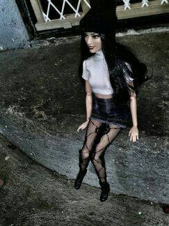 BarbieWorld1015's profile picture. Hey fellow humans, i collect barbies i post pictures of them often :)