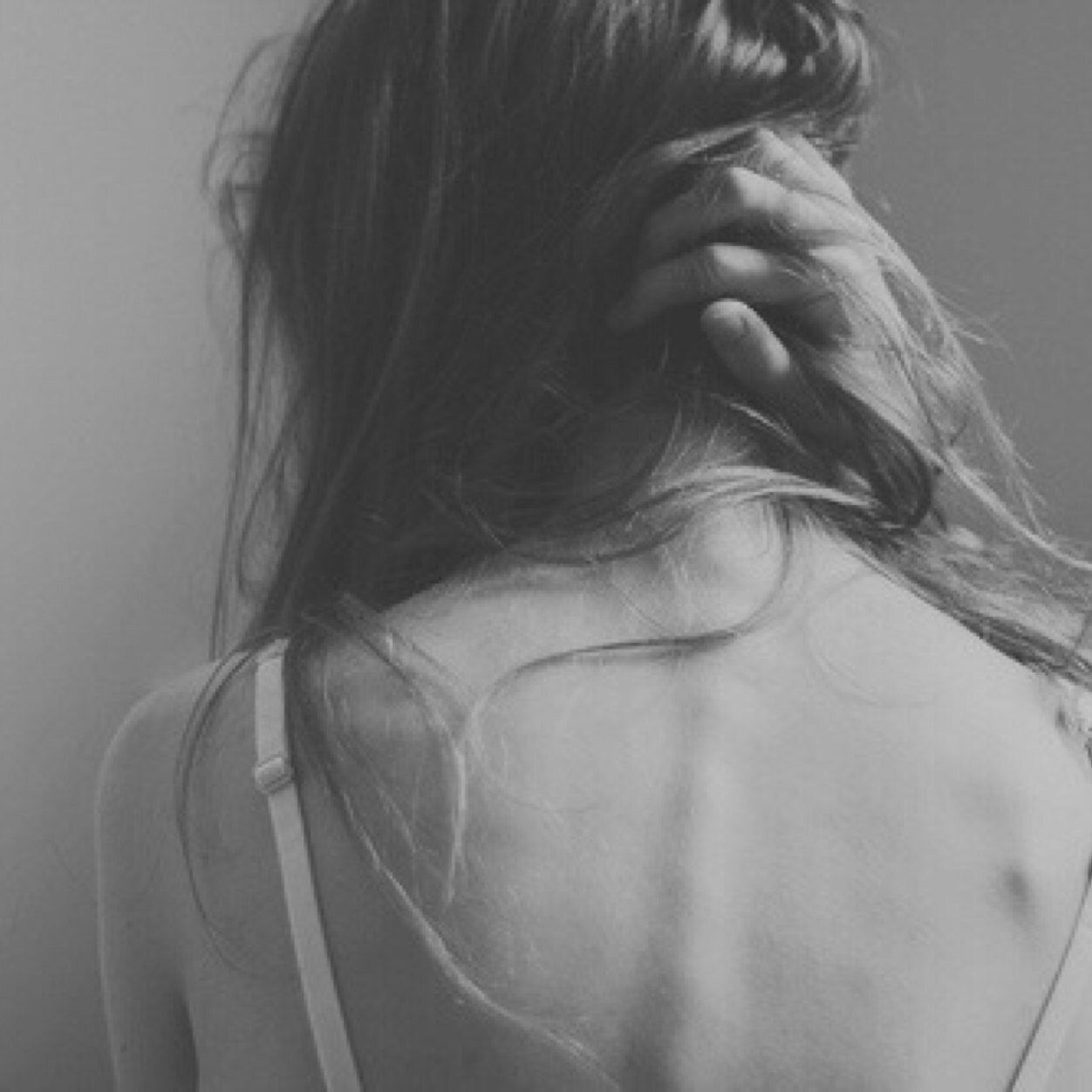 nottsohappy's profile picture. I'll never be skinny enough. CW:129 GW1:120 GW2:110 GW3:100 UGW:95