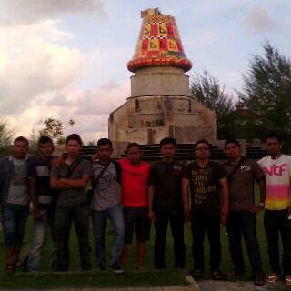 MursalElfaruq's profile picture. A little dreamer | traveler | blogger | media enthusiast |
Writes on https://t.co/UCJp2nl2qJ and
https://t.co/tSVI8awIcL