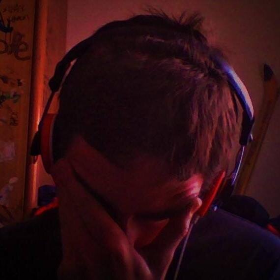 L_Vash's profile picture. Music producer and Machines enthusiast since 2009 - RadioHam IU1BOT - Liguria Side