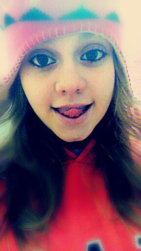 Ssuueelleenn2's profile picture. 