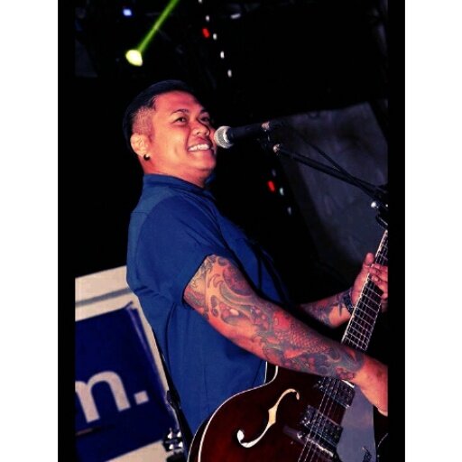 GusOpix_Sinatra's profile picture. Vocal - Suicidal Sinatra, support suicide glam, bapak 1 orang putri