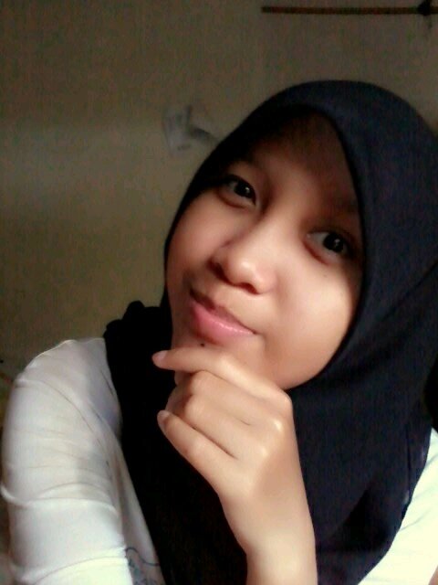 follow @SylviaHadi , yg ini uda ga on... error