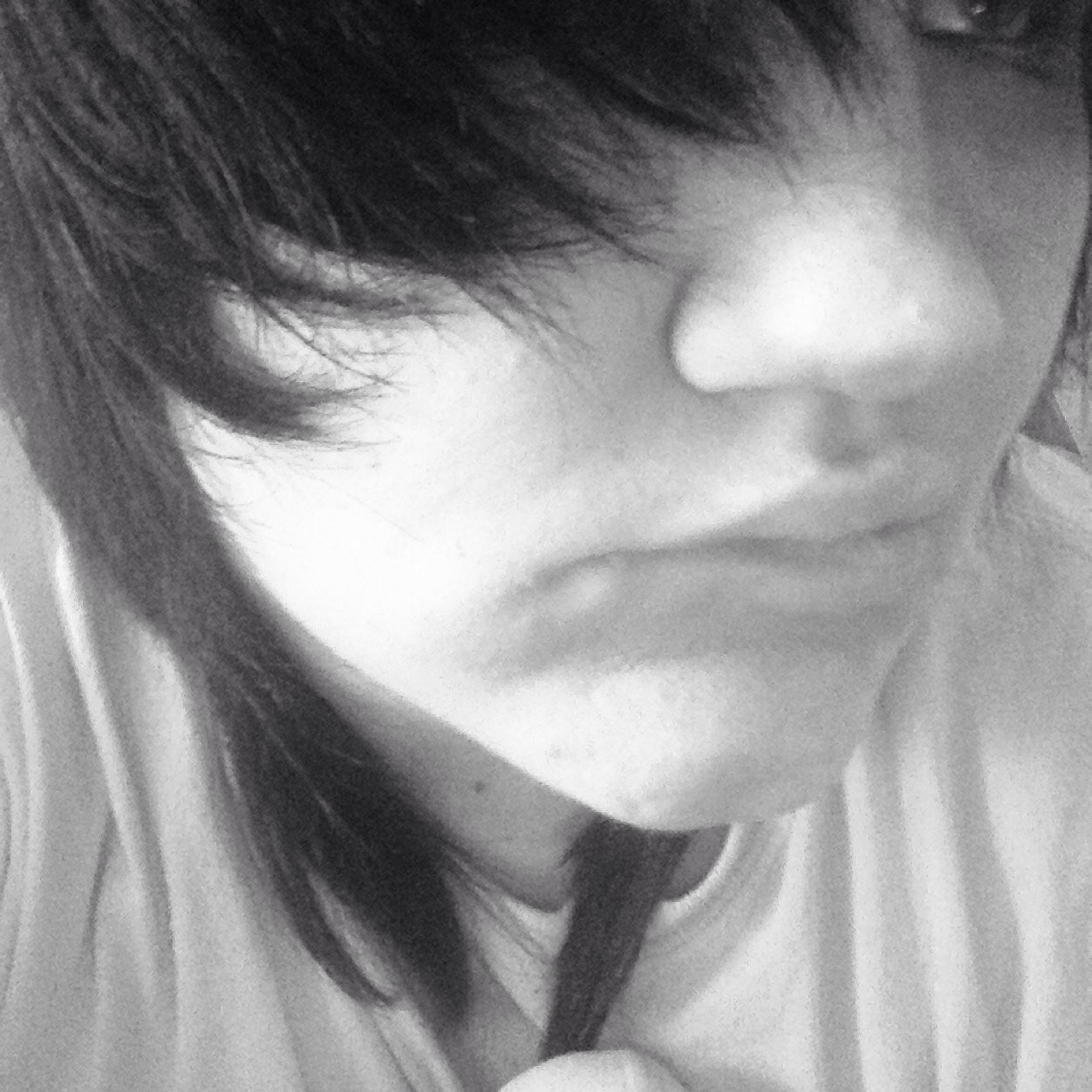 The names laura i only date boys named Niall Horan so your shit outta luck c;