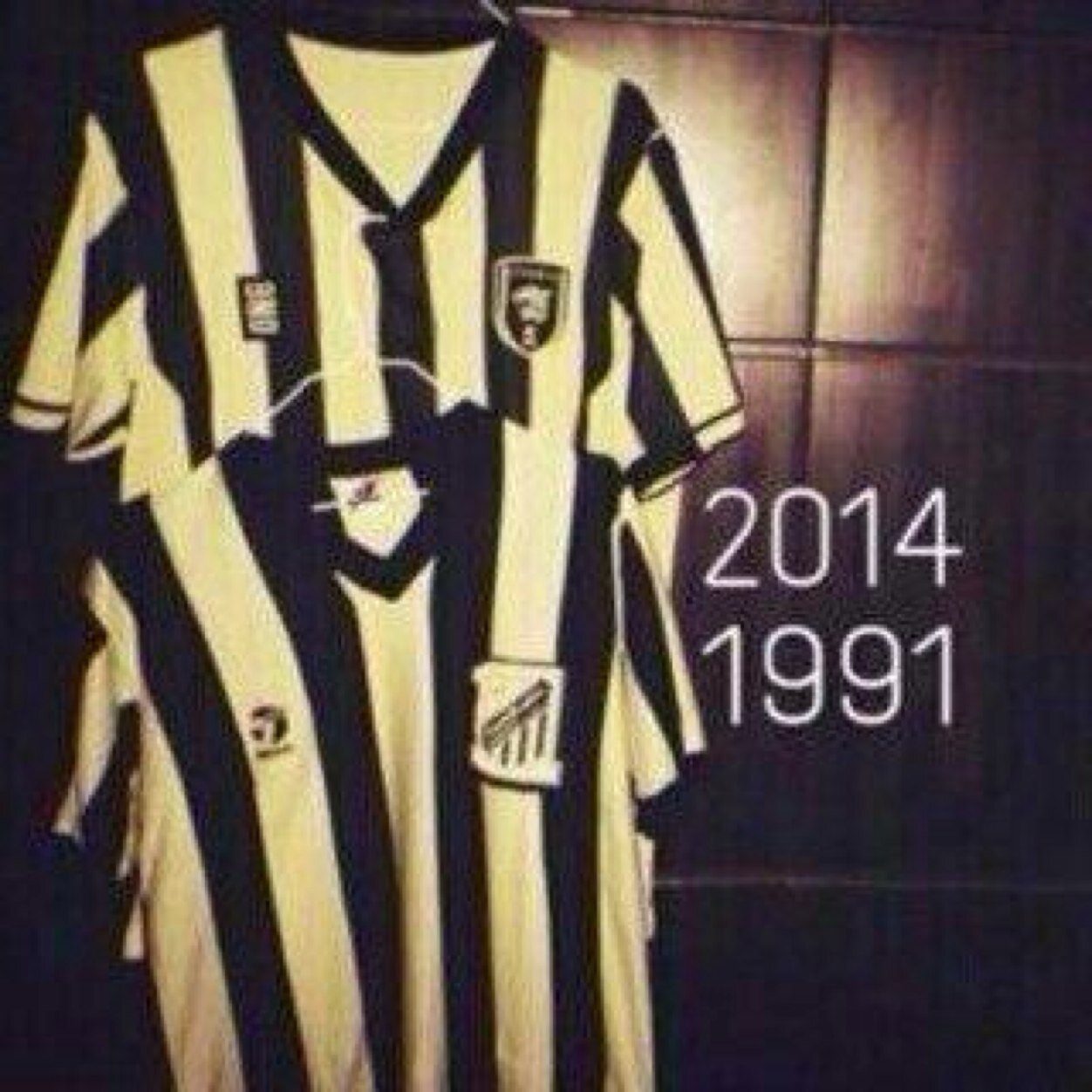 اسعدني ب فولو ♡. قول اي شيء من هِواياتي لعب البلايستيشن وخاصه بلاك اوبس ❤، احب الاتحاد ، واحبك انت $ 
Follow me = Follow back 
http://t.co/39HhCSuRVW