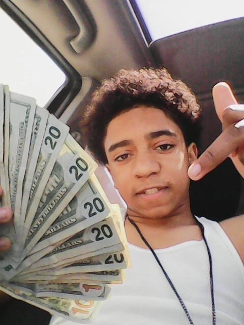 Bitch Im Off Hampton, If You Aint Then You BROKE... R.I.P. TO MY FALLEN SOLDIERS, NBS