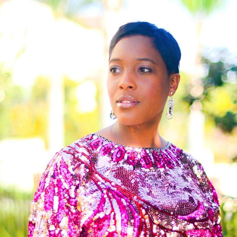 thriftingdivas's profile picture. 